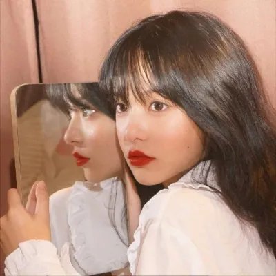 俏女怀春